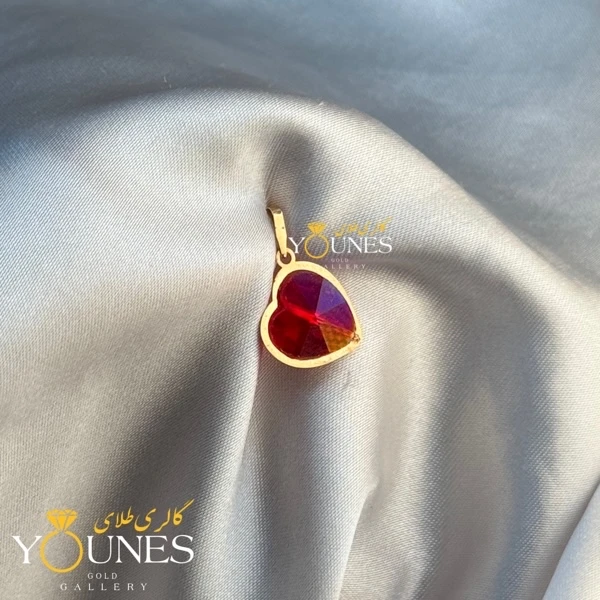 آویز طلا سواروسکی قلبی قرمز